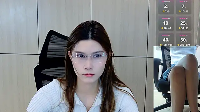 Snapshot of zhen-68 chatting on 07-07-26, 02:14 zhen-68 online show from 07-07-26, 02:14
