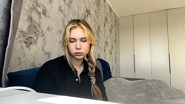 ShariLappas online show from 03-06-26, 12:12