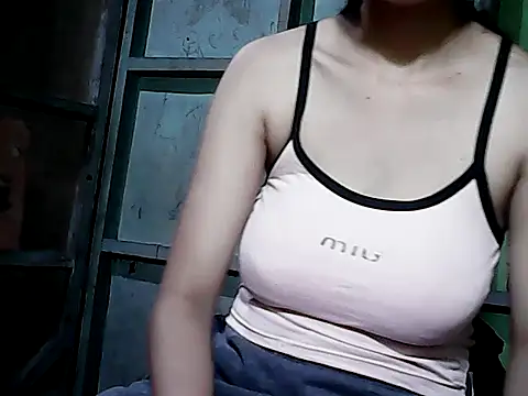 Snapshot of asian_babe1 chatting on 03-06-26, 02:02 asian babe1 online show from 03-06-26, 02:02