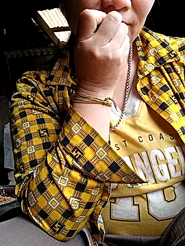 Lindxx-hot online show from 04-24-26, 12:35