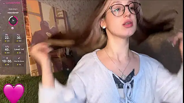 Snapshot of caramel_55 chatting on 03-12-26, 12:55 caramel 55 online show from 03-12-26, 12:55