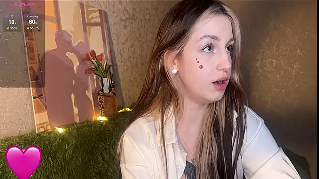 Snapshot of caramel_55 chatting on 03-15-26, 06:25 caramel 55 online show from 03-15-26, 06:25