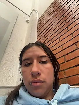 LilyRossi  online show from 06-27-26, 12:22
