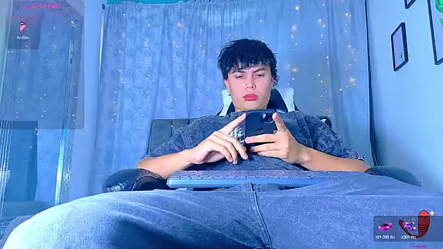 Dantekent online show from 04-28-26, 01:16