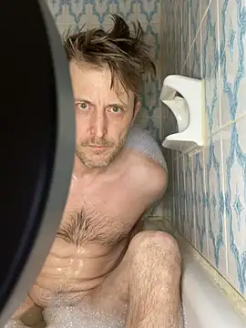 Snapshot of tipat36 chatting on 04-08-26, 12:54 tipat36 online show from 04-08-26, 12:54