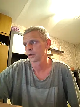 Snapshot of Maximuss69 chatting on 03-20-26, 06:57 Maximuss69 online show from 03-20-26, 06:57