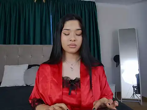 MissNaomiBelle online show from 06-06-26, 05:50