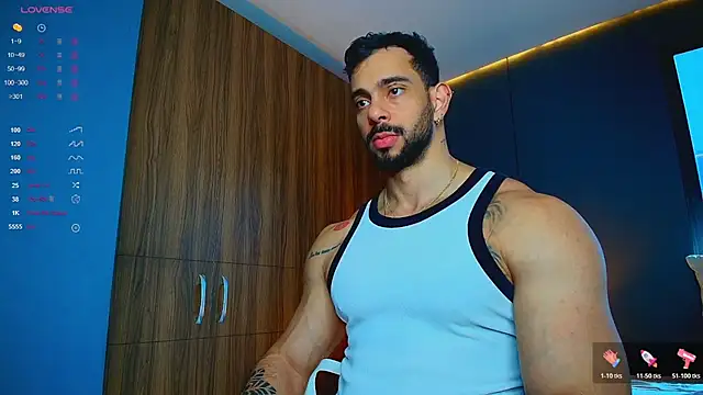 Snapshot of massimo_visconti chatting on 07-17-26, 01:40 massimo visconti online show from 07-17-26, 01:40
