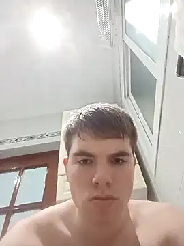 Snapshot of Alejandro27003 chatting on 03-04-26, 06:36 Alejandro27003 online show from 03-04-26, 06:36