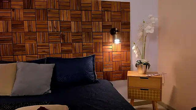 Snapshot of ambaar__1 chatting on 03-12-26, 08:48 ambaar 1 online show from 03-12-26, 08:48