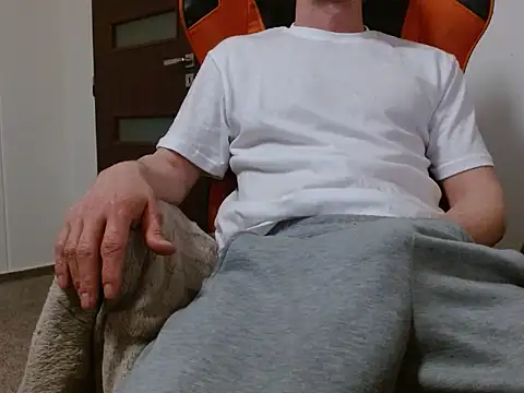 Sokarek online show from 04-12-26, 06:02