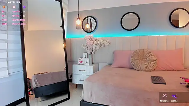 Snapshot of Grace_Williams_ chatting on 03-04-26, 08:04 Grace Williams online show from 03-04-26, 08:04