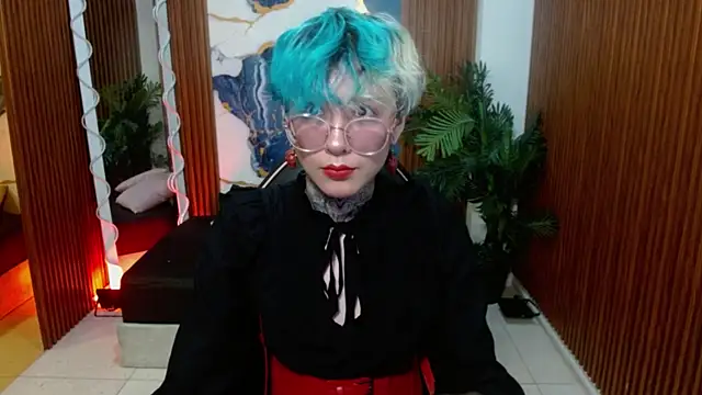 Lyra tay online show from 04-10-26, 07:18