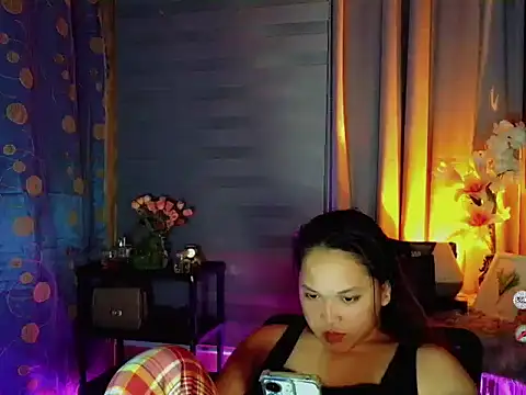 Snapshot of Sweet_coleen chatting on 03-27-26, 01:22 Sweet coleen online show from 03-27-26, 01:22