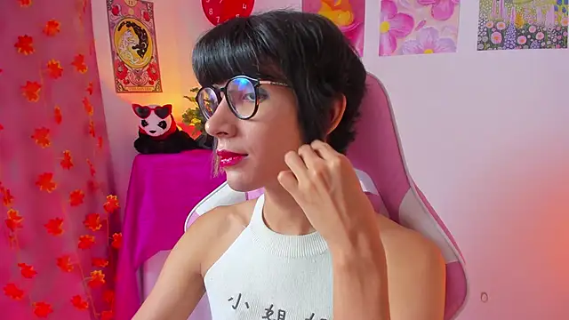 Madeline 21 online show from 03-08-26, 05:11