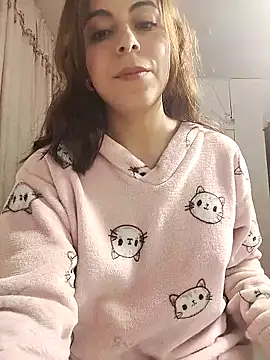 Snapshot of IrisArellano_ chatting on 03-06-26, 02:08 IrisArellano online show from 03-06-26, 02:08