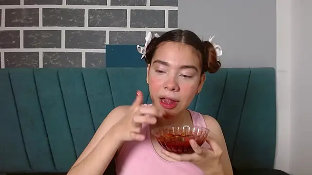 Sweet kitty 05 online show from 06-16-26, 12:24