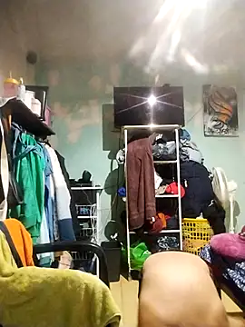 Snapshot of CardoMartinez01 chatting on 07-18-26, 01:04 CardoMartinez01 online show from 07-18-26, 01:04