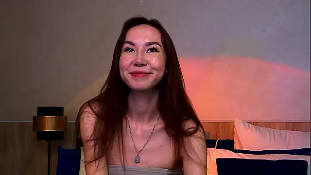 Snapshot of EmilyGray__ chatting on 06-07-26, 07:01 EmilyGray online show from 06-07-26, 07:01