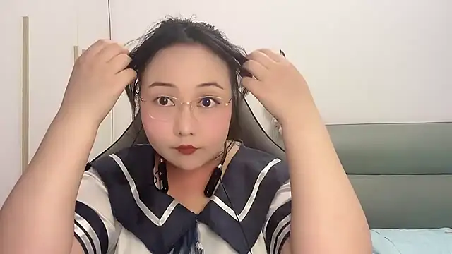 Susu-36E online show from 04-27-26, 08:23