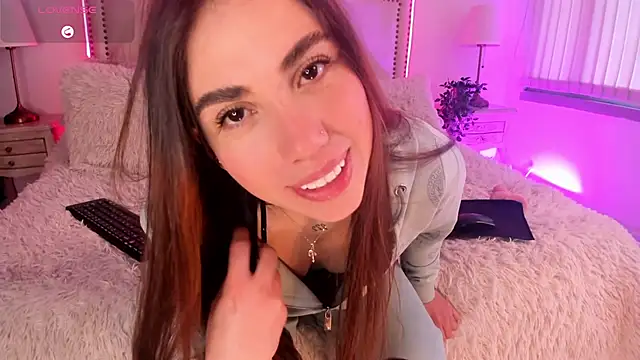 Hanna klover online show from 06-24-26, 09:36