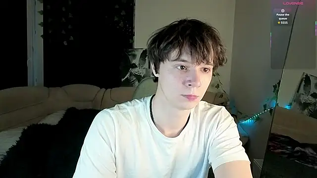 AnthonyCuutie online show from 05-01-26, 05:39