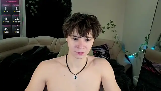AnthonyCuutie online show from 05-02-26, 05:56