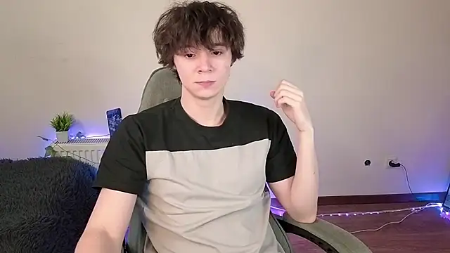 AnthonyCuutie online show from 06-14-26, 11:34