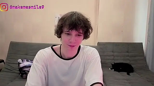 AnthonyCuutie online show from 08-05-26, 07:33