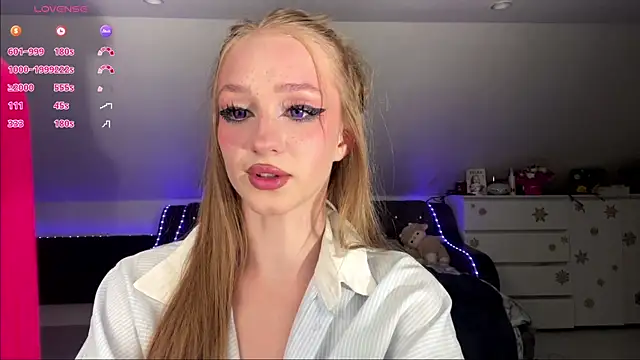 Anika Socutehe online show from 07-17-26, 09:41