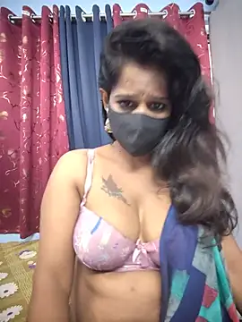 Snapshot of Tinaa_baby chatting on 07-11-26, 03:20 Tinaa baby online show from 07-11-26, 03:20