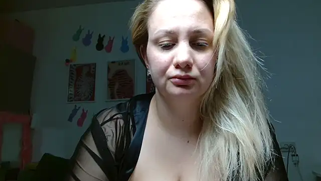 Avery Wilson online show from 04-10-26, 03:39