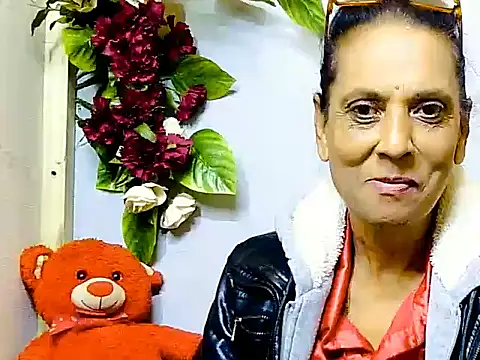Hot queen58 online show from 06-10-26, 06:01