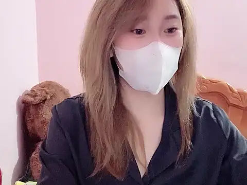 Ellie8386 online show from 05-01-26, 03:05