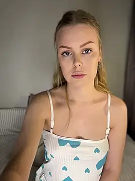 Divine Caress online show from 05-07-26, 08:25