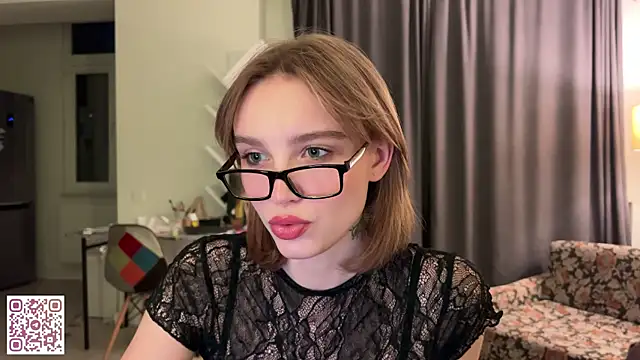 Snapshot of Lolatatee chatting on 05-25-26, 05:08 Lolatatee online show from 05-25-26, 05:08