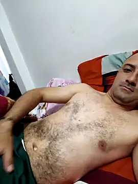 Snapshot of RaphandLey chatting on 03-05-26, 10:28 RaphandLey online show from 03-05-26, 10:28