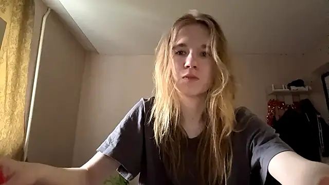 LeomaJee online show from 05-12-26, 01:30
