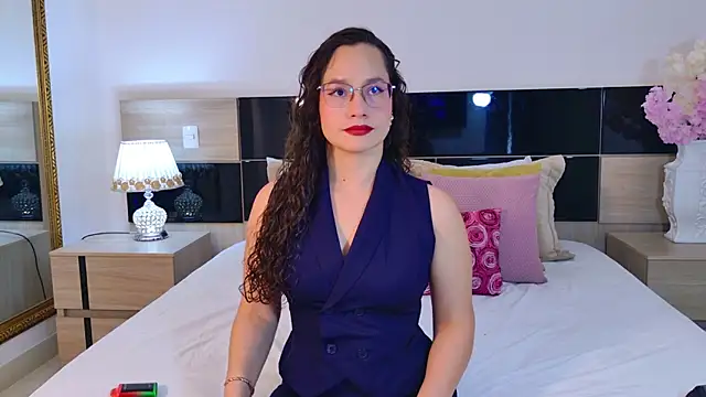 EmmaRicco online show from 04-29-26, 07:31