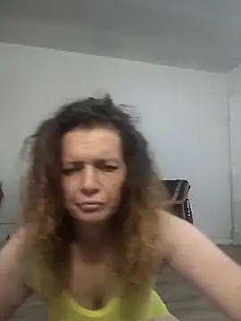 VelvetRae online show from 04-14-26, 04:57
