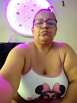 Snapshot of Roxy_77 chatting on 03-02-26, 02:35 Roxy 77 online show from 03-02-26, 02:35