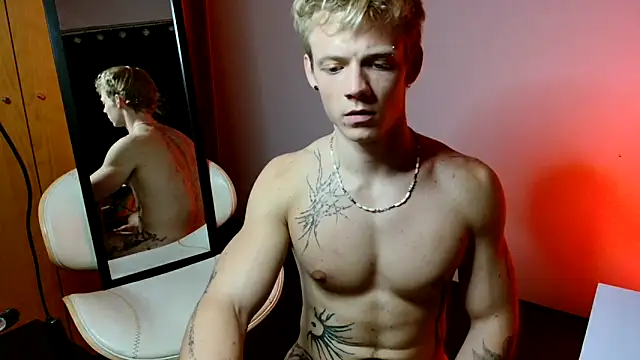 Snapshot of alexbarczukxxx chatting on 05-19-26, 09:43 alexbarczukxxx online show from 05-19-26, 09:43
