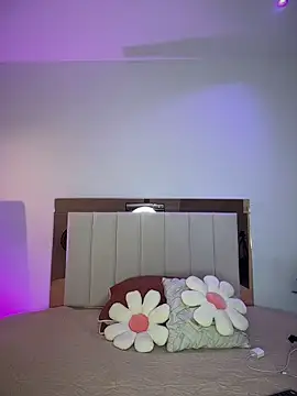 Mia Becket  online show from 03-09-26, 10:19