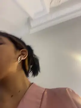 VioletaHills  online show from 04-26-26, 01:31