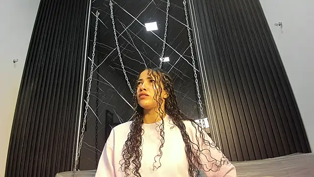 Megan Duskk online show from 07-29-26, 11:52