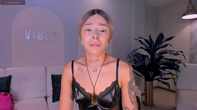 ClaireDawsonX online show from 04-29-26, 03:10