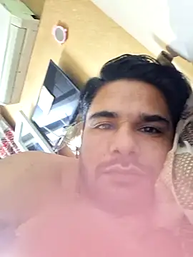 Snapshot of SingleTest chatting on 03-11-26, 09:32 SingleTest online show from 03-11-26, 09:32