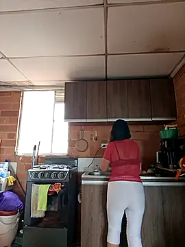 Lucia Rios online show from 04-06-26, 09:05