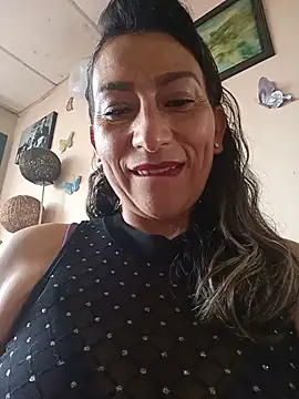 Lucia Rios online show from 06-05-26, 10:37