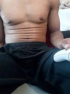 Snapshot of p13guy42 chatting on 07-13-26, 01:58 p13guy42 online show from 07-13-26, 01:58